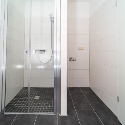 Badezimmer Perspektive 1